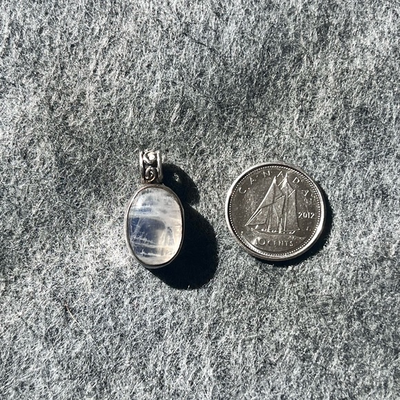 Moonstone pendant - Picture 1 of 3
